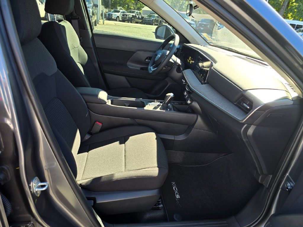 Used 2026 Nissan Kicks S FWD image 12