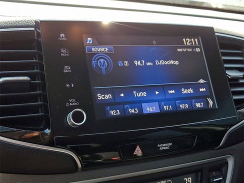 Used 2023 Honda Ridgeline Sport image 16