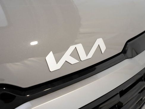 New 2026 Kia Sportage EX FWD image 3