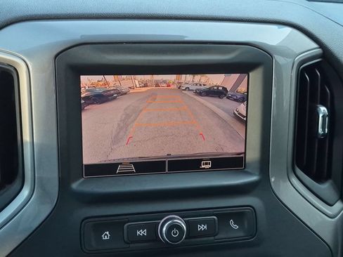 Used 2023 Chevrolet Silverado 1500 Custom Trail Boss AWD/4WD image 19