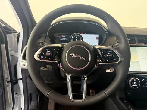 Used 2024 Jaguar E-PACE R-Dynamic SE image 22