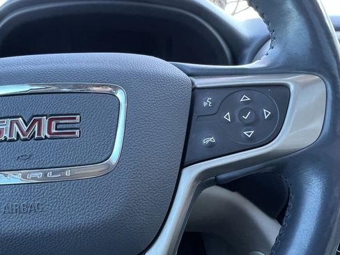 Used 2021 GMC Acadia Denali w/ Denali Technology Package image 20