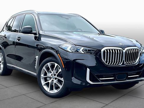 Certified 2024 BMW X5 xDrive40i w/ Executive Package AWD/4WD image 3