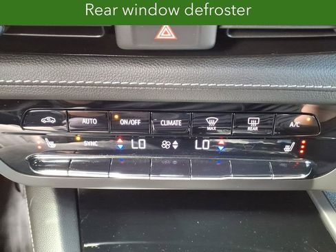 Certified 2023 Buick Envision Preferred AWD/4WD image 21