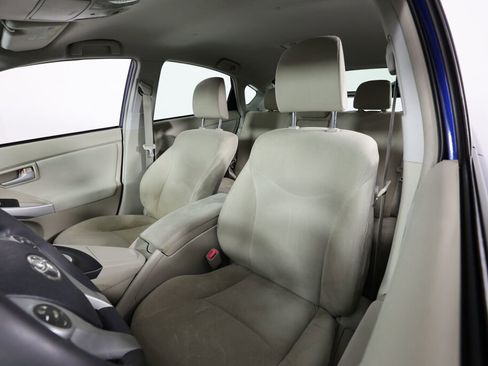 Used 2010 Toyota Prius Two image 11