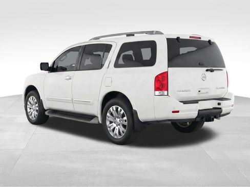 Used 2015 Nissan Armada Platinum w/ 2nd Row Captain Seat Package AWD/4WD image 3