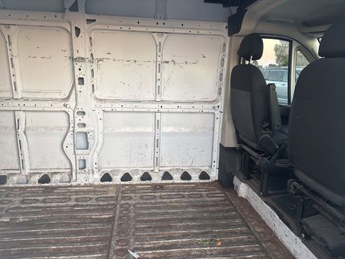 Used 2019 RAM ProMaster 2500 w/ Interior Convenience Group image 24