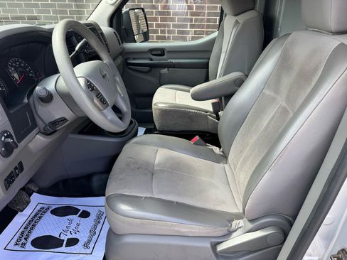 Used 2018 Nissan NV 2500 S RWD image 5
