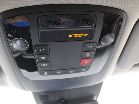 New 2026 Kia Carnival EX FWD image 58