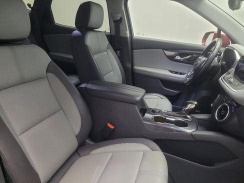 Used 2019 Chevrolet Blazer LT w/ Sound & Technology Package FWD image 21