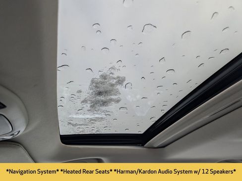 Used 2025 Subaru Legacy Limited image 5