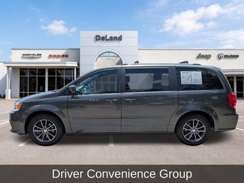 Used 2016 Dodge Grand Caravan SXT FWD image 7