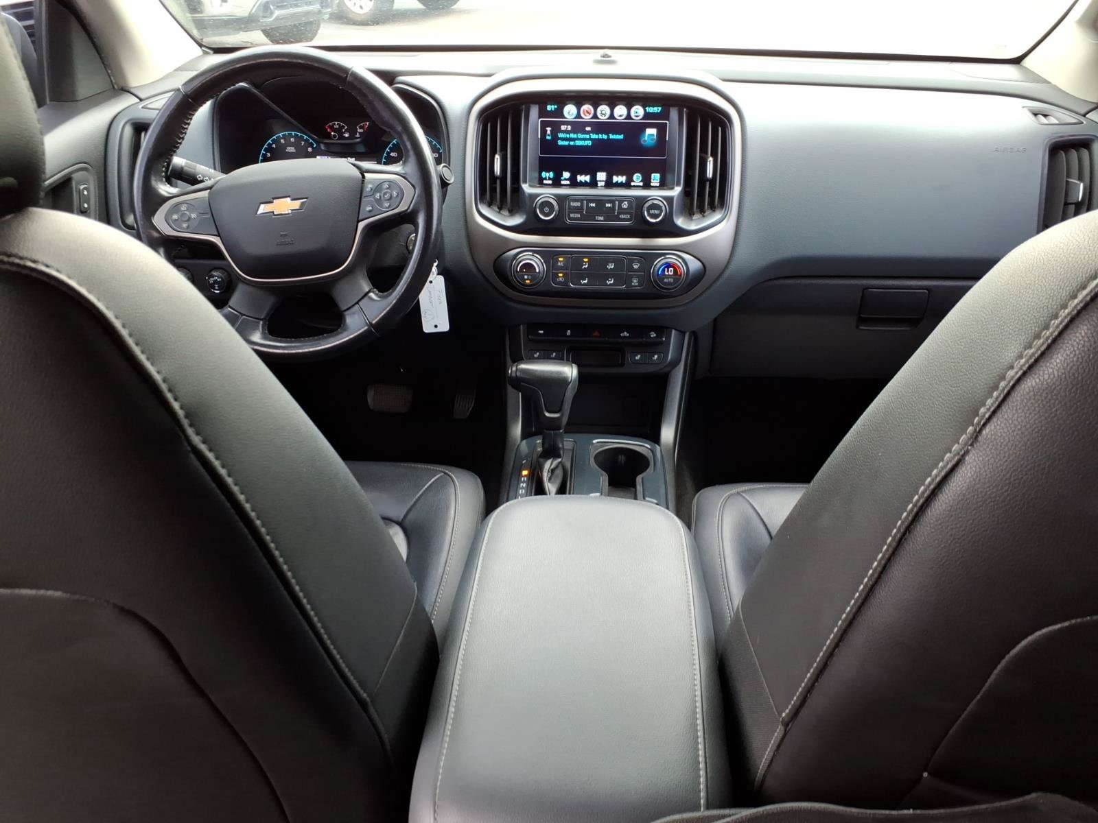 Used 2018 Chevrolet Colorado Z71 AWD/4WD image 19