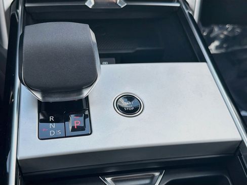 New 2026 Land Rover Range Rover SE AWD/4WD image 29