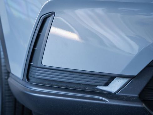 Used 2024 Honda CR-V LX image 11