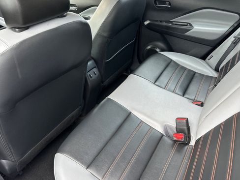 Used 2023 Nissan Kicks SR w/ SR Premium Package image 13