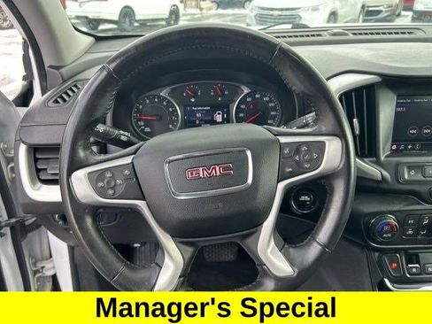 Used 2020 GMC Terrain SLE w/ Driver Convenience Package AWD/4WD image 16