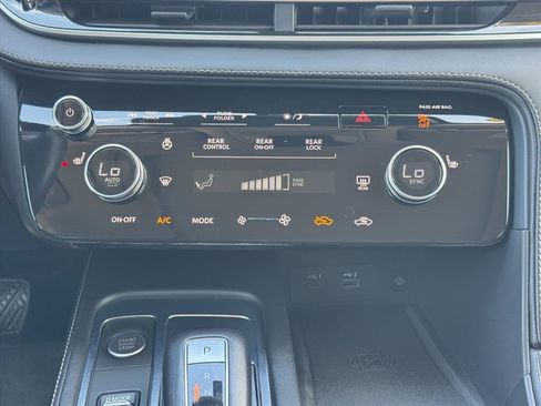 Used 2023 INFINITI QX60 Luxe AWD/4WD image 18