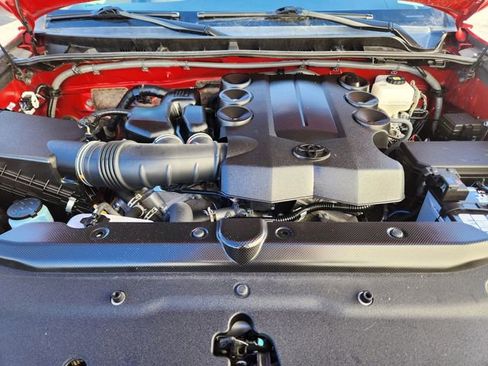 Used 2022 Toyota 4Runner SR5 Premium w/ Moonroof Package image 22