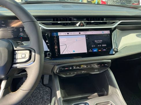 New 2026 Jeep Cherokee Limited AWD/4WD image 8