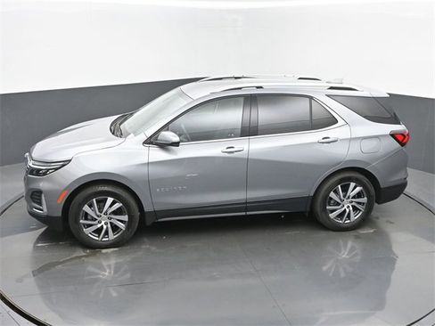 Certified 2024 Chevrolet Equinox Premier image 39