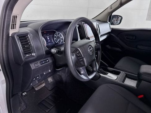 Used 2022 Nissan Frontier S image 9