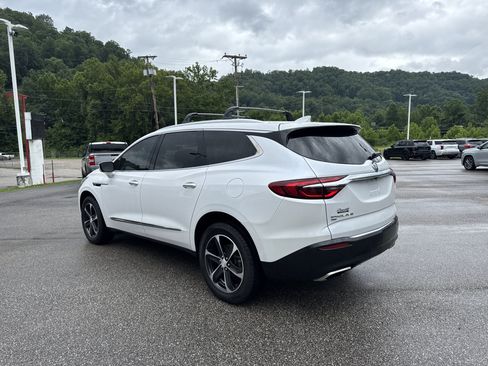 Used 2021 Buick Enclave Essence w/ Sport Touring Edition AWD/4WD image 6