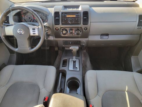 Used 2012 Nissan Xterra X RWD image 18