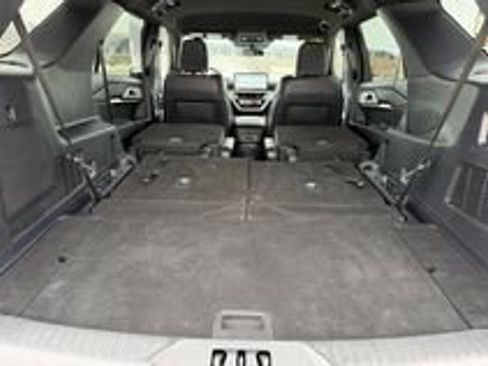 Used 2025 Ford Explorer ST-Line AWD/4WD image 14