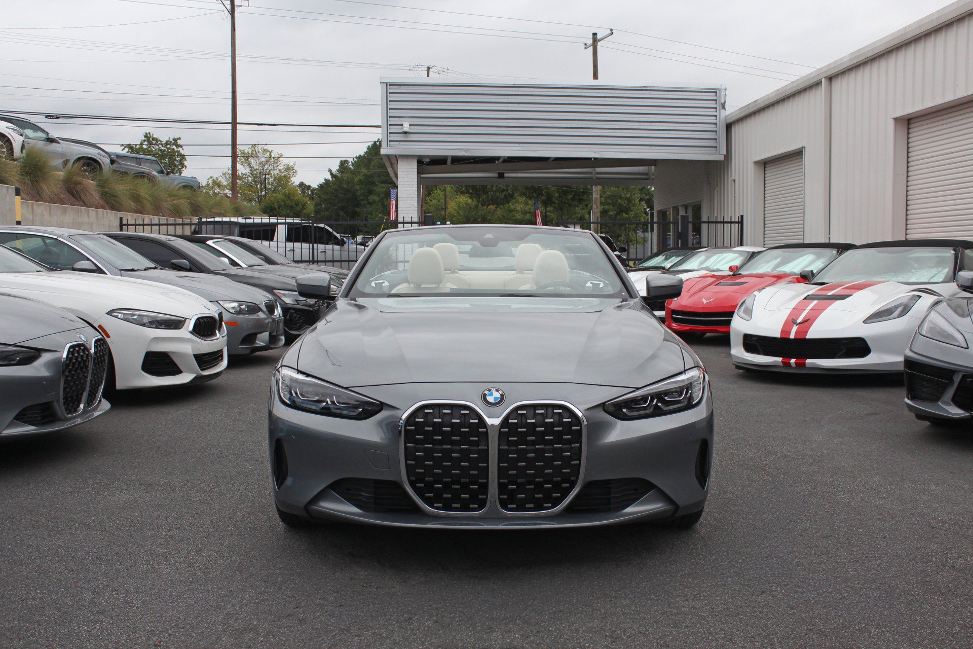 Used 2024 BMW 430i Convertible w/ Premium Package RWD image 9