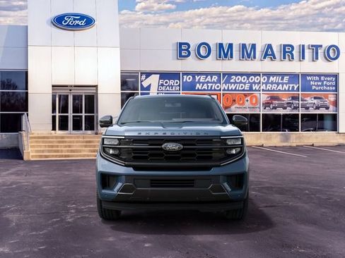 New 2027 Ford Expedition Max Platinum w/ Stealth Appearance Package AWD/4WD image 3