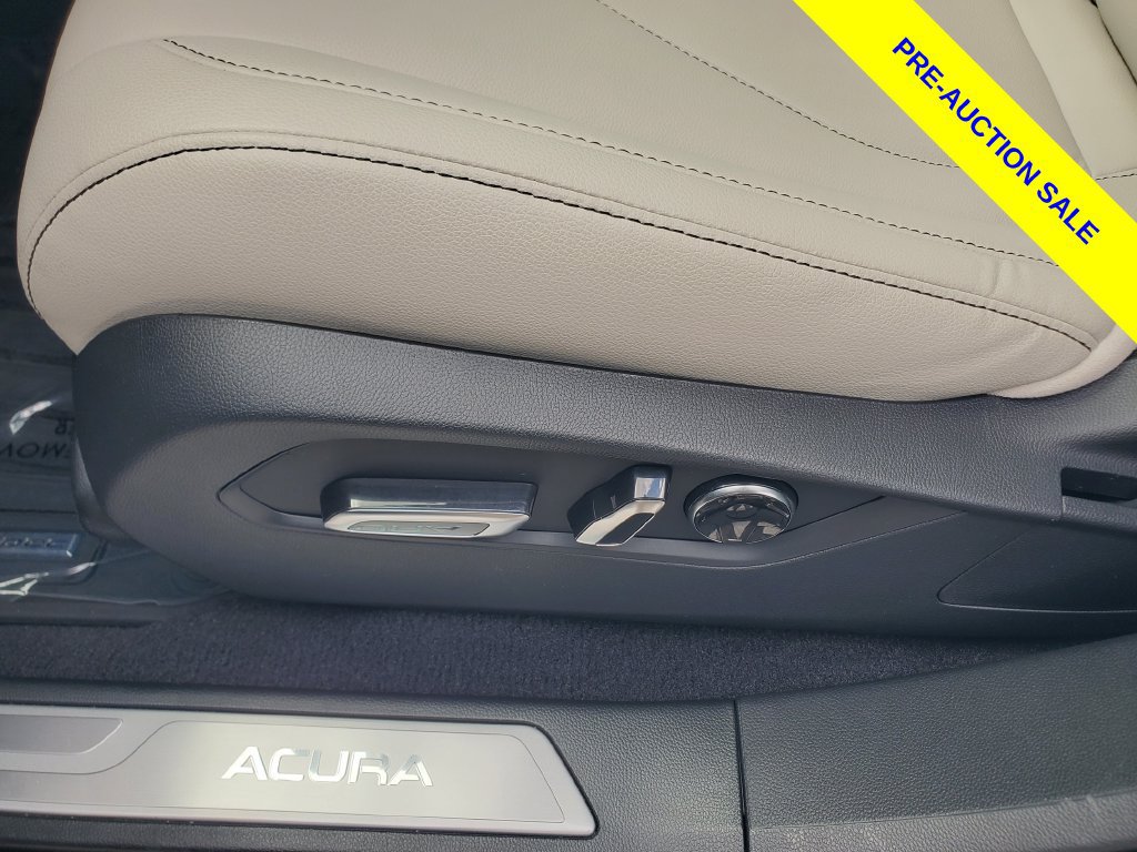 Used 2025 Acura RDX SH-AWD image 19