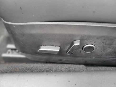 Used 2023 Tesla Model 3 Standard Range image 20