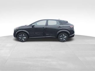Used 2023 Nissan Ariya AWD video 2
