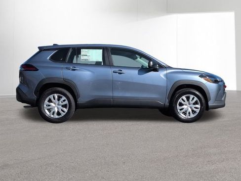 New 2026 Toyota Corolla Cross L image 4