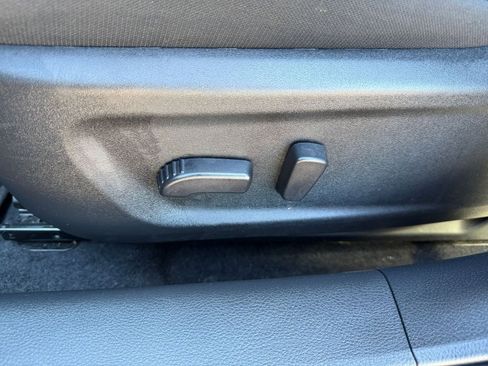 Used 2025 Nissan Altima 2.5 SV image 23