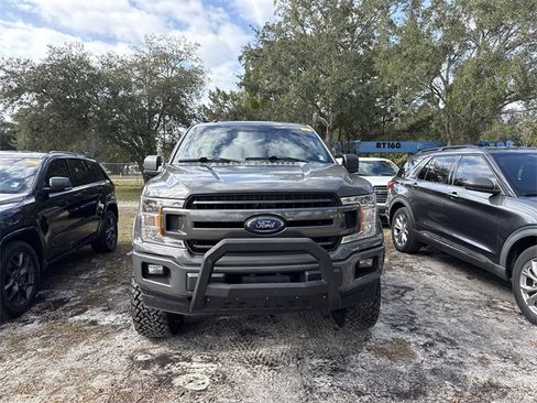 Used 2018 Ford F150 XLT w/ Equipment Group 302A Luxury image 3