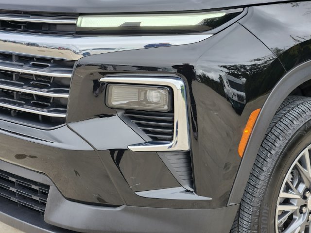 Used 2026 Chevrolet Traverse LT w/ Driver Confidence Package FWD image 9