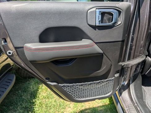New 2026 Jeep Wrangler Unlimited Rubicon AWD/4WD image 25