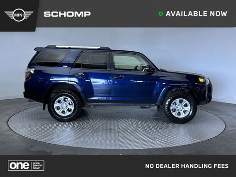 Used 2019 Toyota 4Runner SR5 Premium AWD/4WD image 1