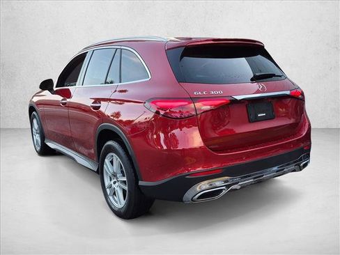 Used 2023 Mercedes-Benz GLC 300 image 7