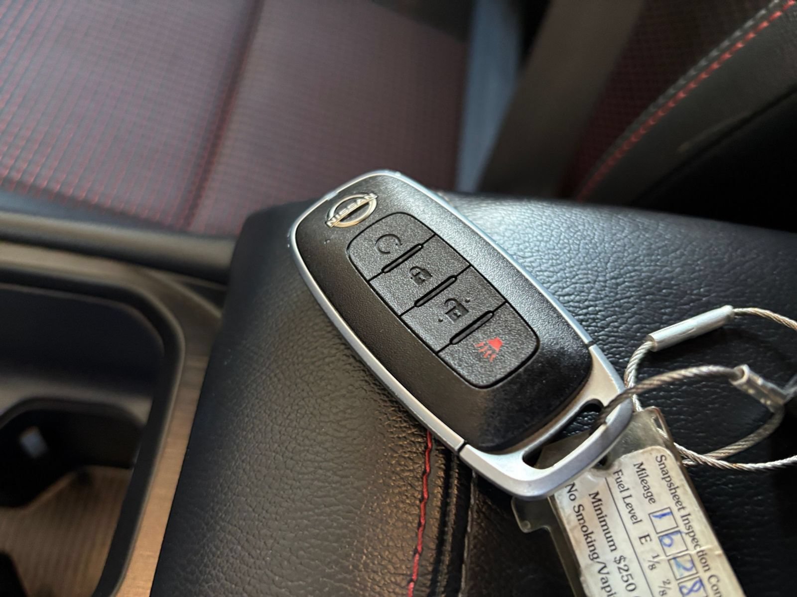 Used 2026 Nissan Kicks SR AWD/4WD image 24