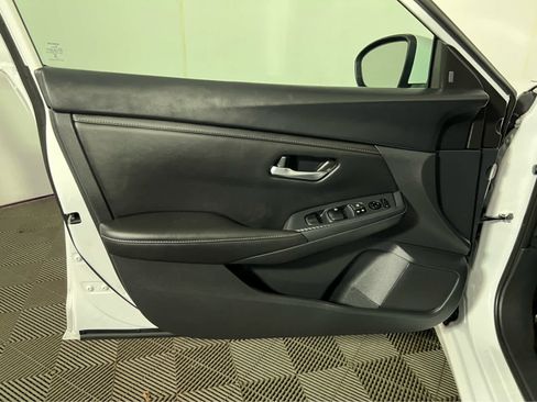 Certified 2023 Nissan Sentra SV w/ All-Weather Package FWD image 22