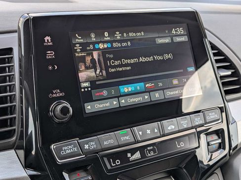 Used 2024 Honda Odyssey EX image 27