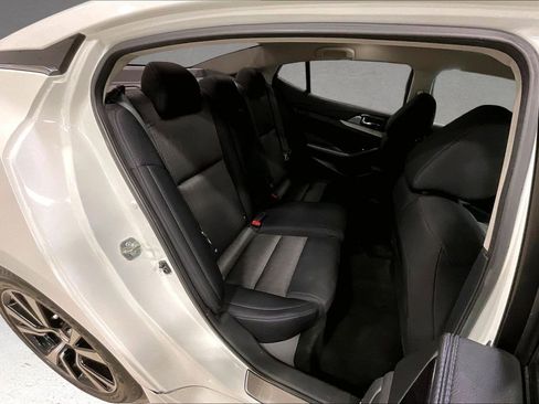 Used 2018 Nissan Maxima 3.5 S image 24