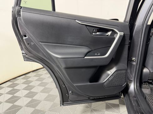 Used 2022 Toyota RAV4 XLE Premium FWD image 25