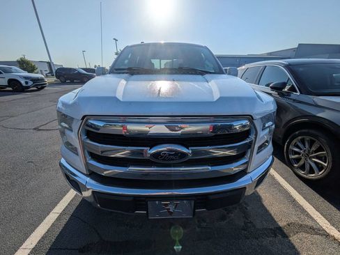 Used 2016 Ford F150 Lariat w/ Equipment Group 501A Mid RWD image 2