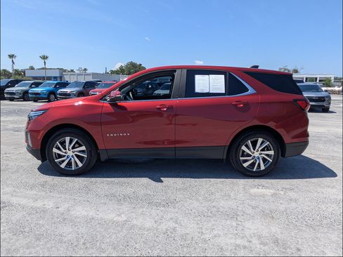 Used 2023 Chevrolet Equinox LT FWD image 4