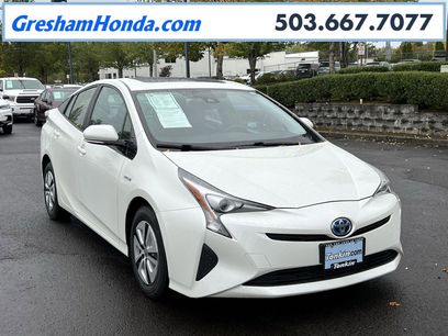 Used 2016 Toyota Prius Four w/ Advanced Technology Package
