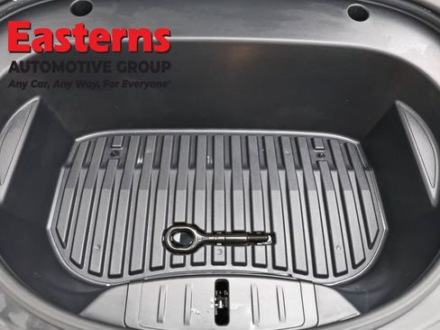 Used 2023 Tesla Model 3 Standard Range RWD image 7